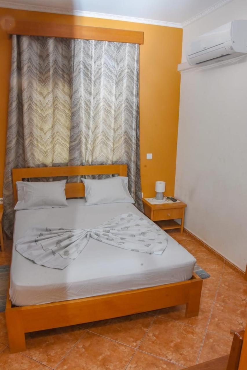 Paris Hotel Πράγια Εξωτερικό φωτογραφία